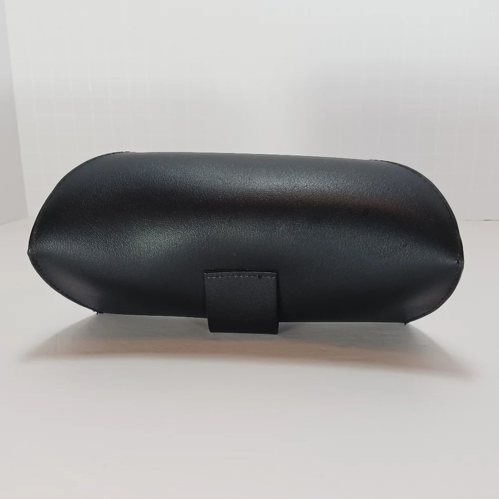 RAY-BAN Black/Brown Sunglasses Case Like New